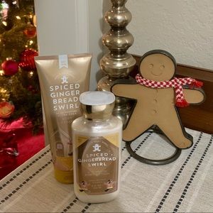 Bath & Body Works Spiced Gingerbread Swirl set